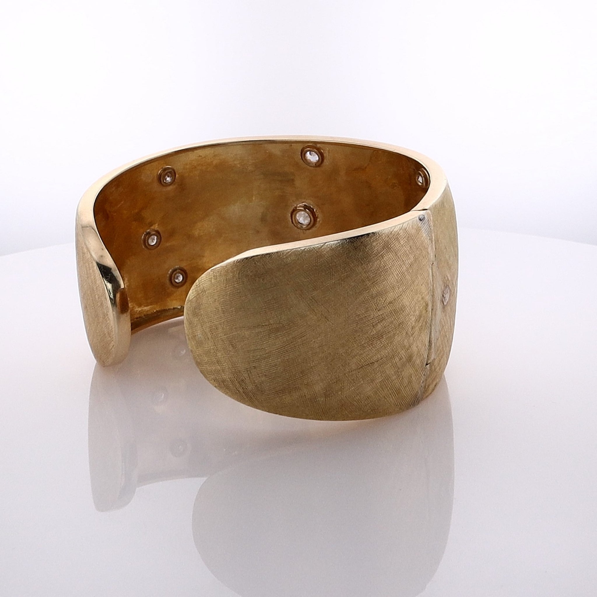 Estate 18 Karat Yellow Gold Hinged Wide Tapered Cuff Bracelet with Diamond and Florentine Finish - Luxury Jewelry Piece