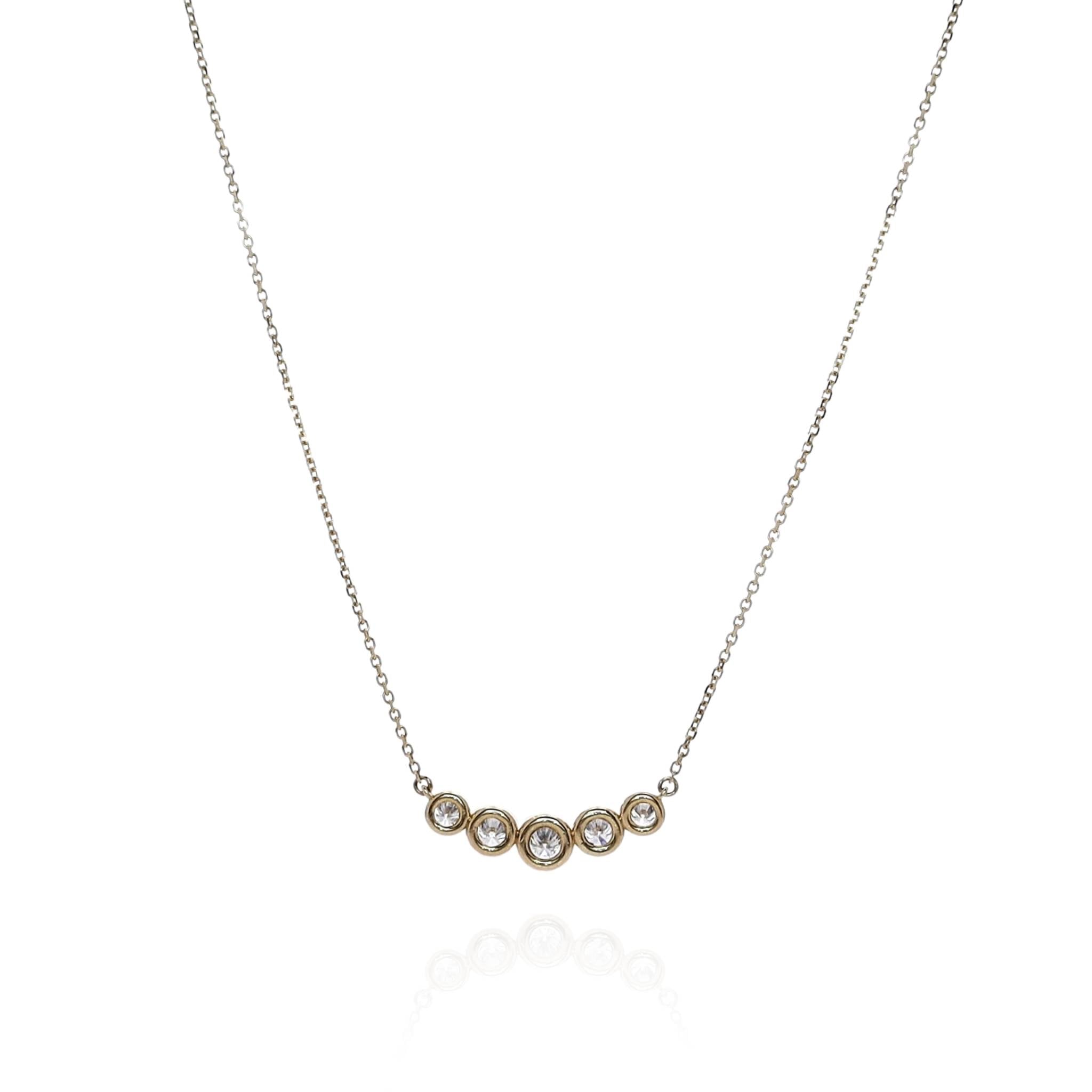 14k Yellow Gold Bezel-Set Graduated Round Brilliant Cut Diamond Curve Pendant for Necklace
