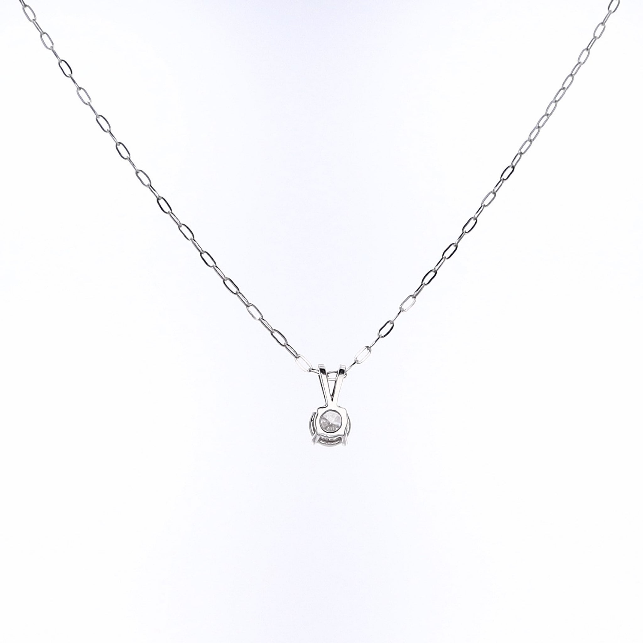 Exquisite 14K White Gold Single Diamond Pendant Necklace with 18' Chain