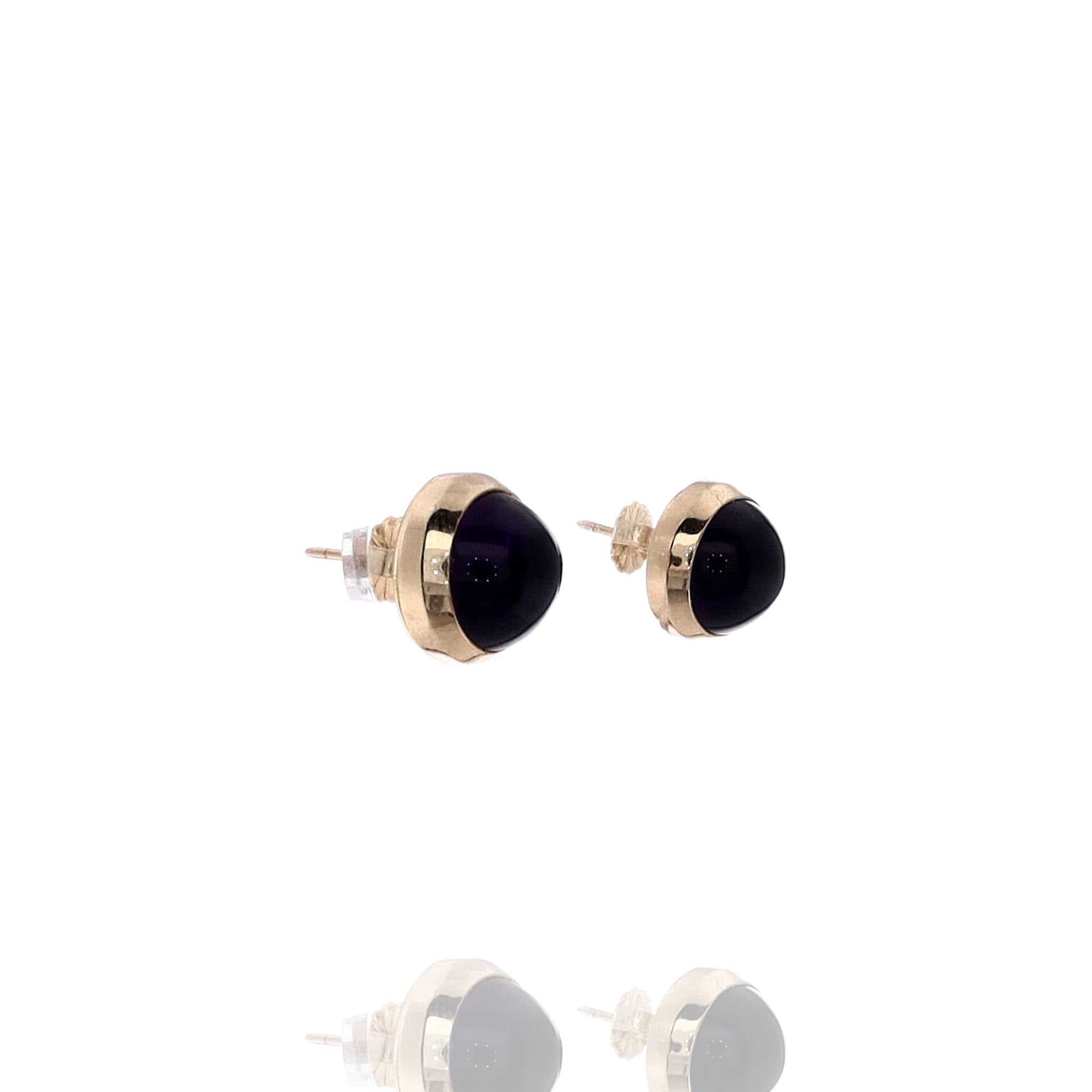 Exquisite Estate 14k Yellow Gold Bezel-Set Round Cabochon Amethyst Earrings for Jewelry Lovers