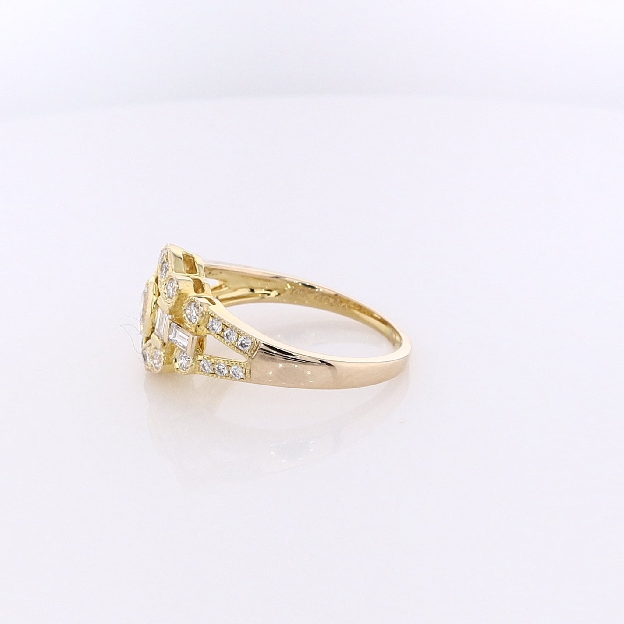 Exquisite Estate 14 Karat Yellow Gold Bezel Set Diamond Engagement Ring