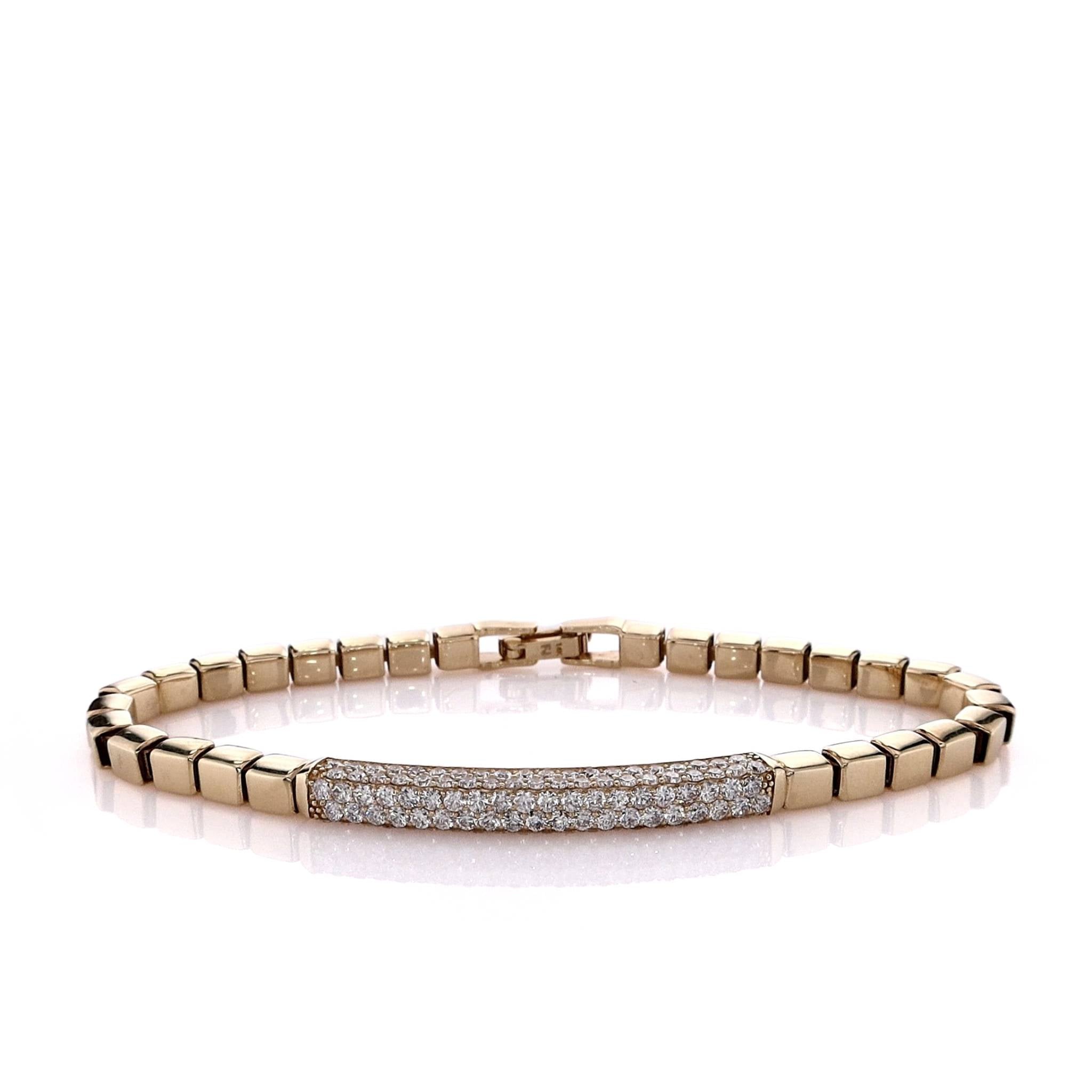 Exquisite 14k Yellow Gold Three - Sided Pave - Set Diamond Bar Bracelet with Box Link Chain