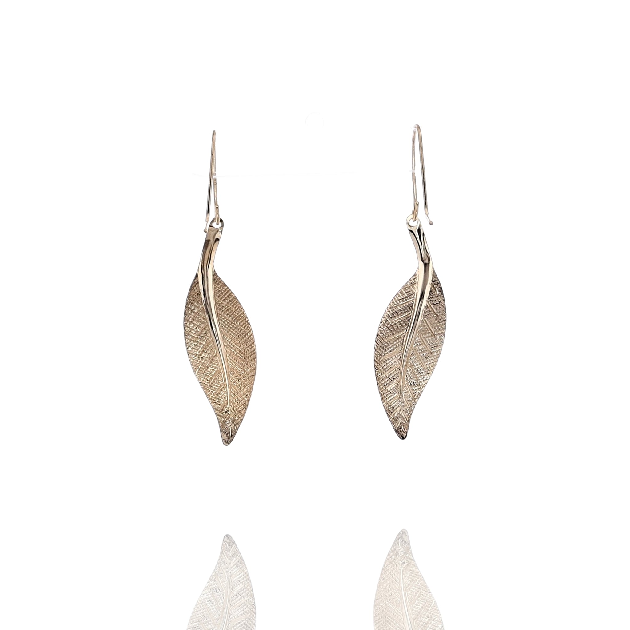 14k Yellow Gold Exquisite Leaf - Shaped Dangle Fish Hook Earrings