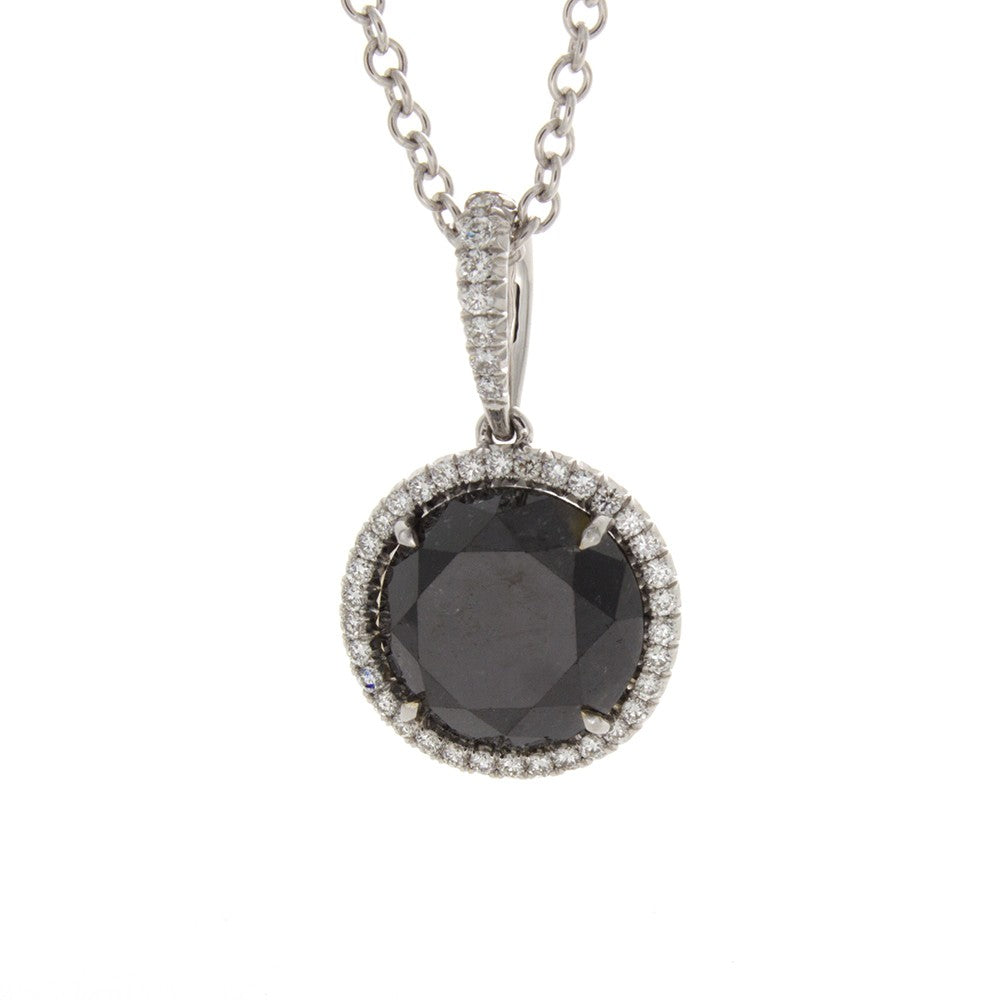 Exquisite 18k White Gold Pendant Necklace with 2.49-Carat Black Brilliant Diamond