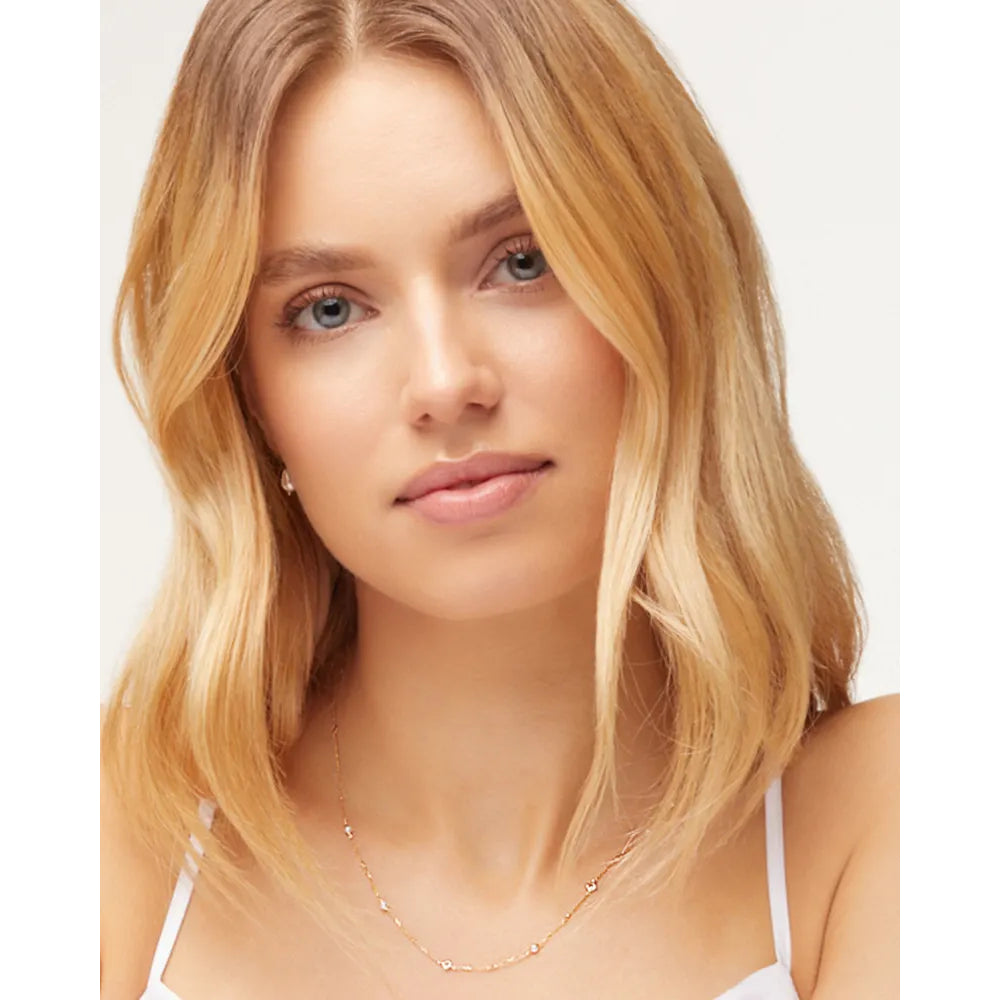 Kendra Scott Audrey 14k Gold Strand Necklace Adorned with White Diamonds, a Stunning Jewelry Piece