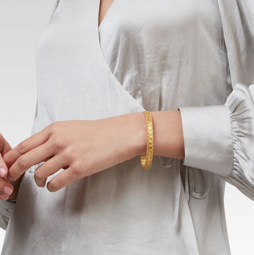 Exquisite Julie Vos Trieste Gold Bangle with Delicate Design