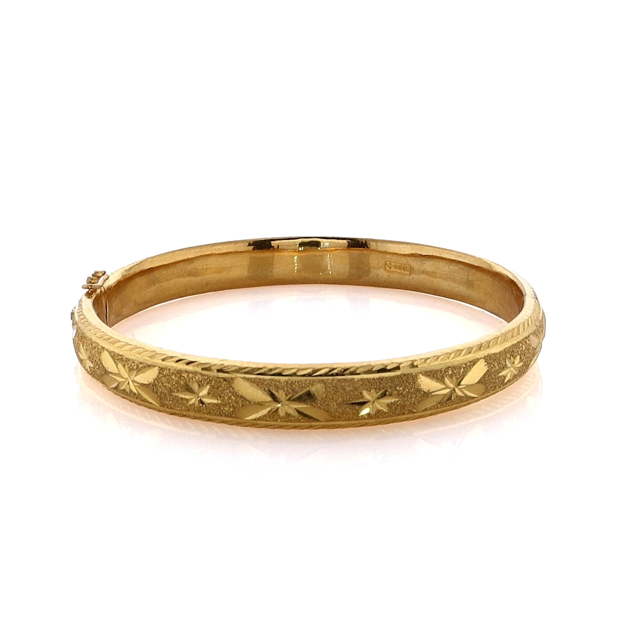 22 Karat Estate Yellow Gold Bracelet with Diamond Cut 'X' Pattern