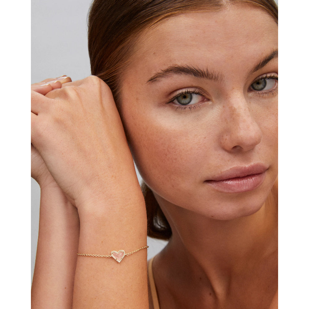 Kendra Scott Ari Delicate Rose Quartz Heart-Shaped Gold-Plated Chain Bracelet for Women