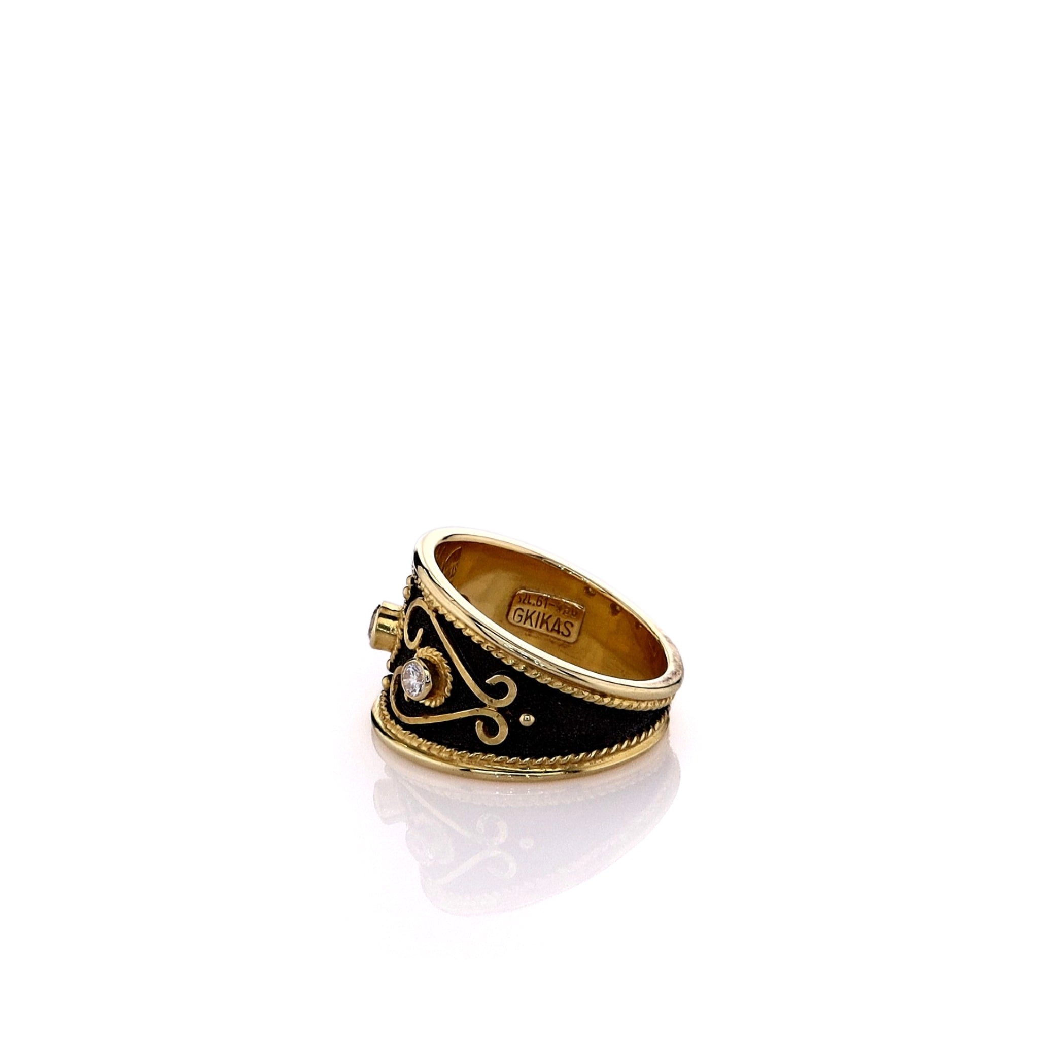 18k Yellow Gold Tapered Bezel-Set Diamond Ring with Darkened Design