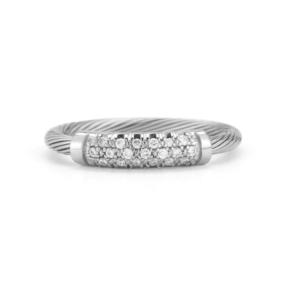 Exquisite 14k Gold Wire Identity Ring Adorned with Pave-Set Diamonds