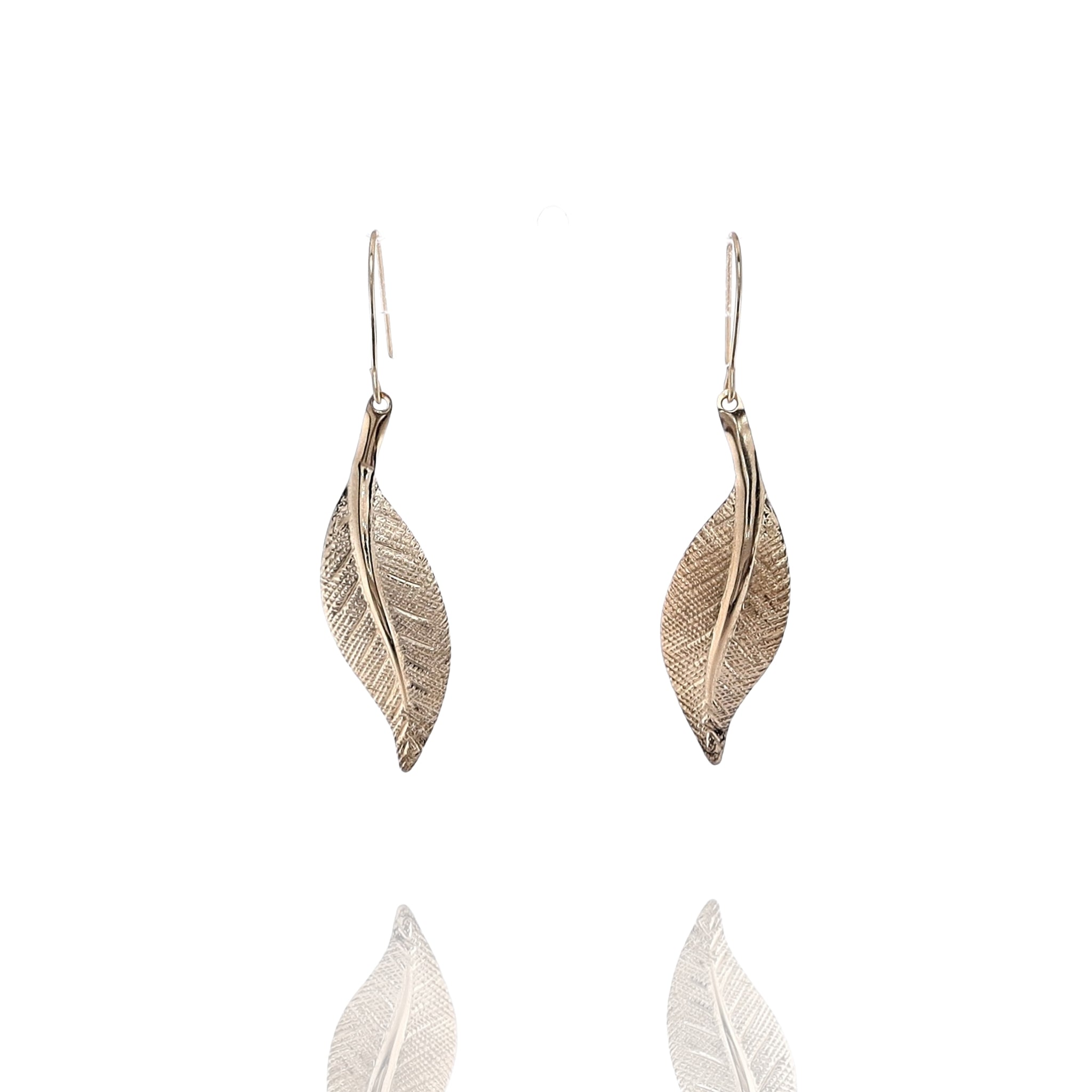 14k Yellow Gold Exquisite Leaf - Shaped Dangle Fish Hook Earrings
