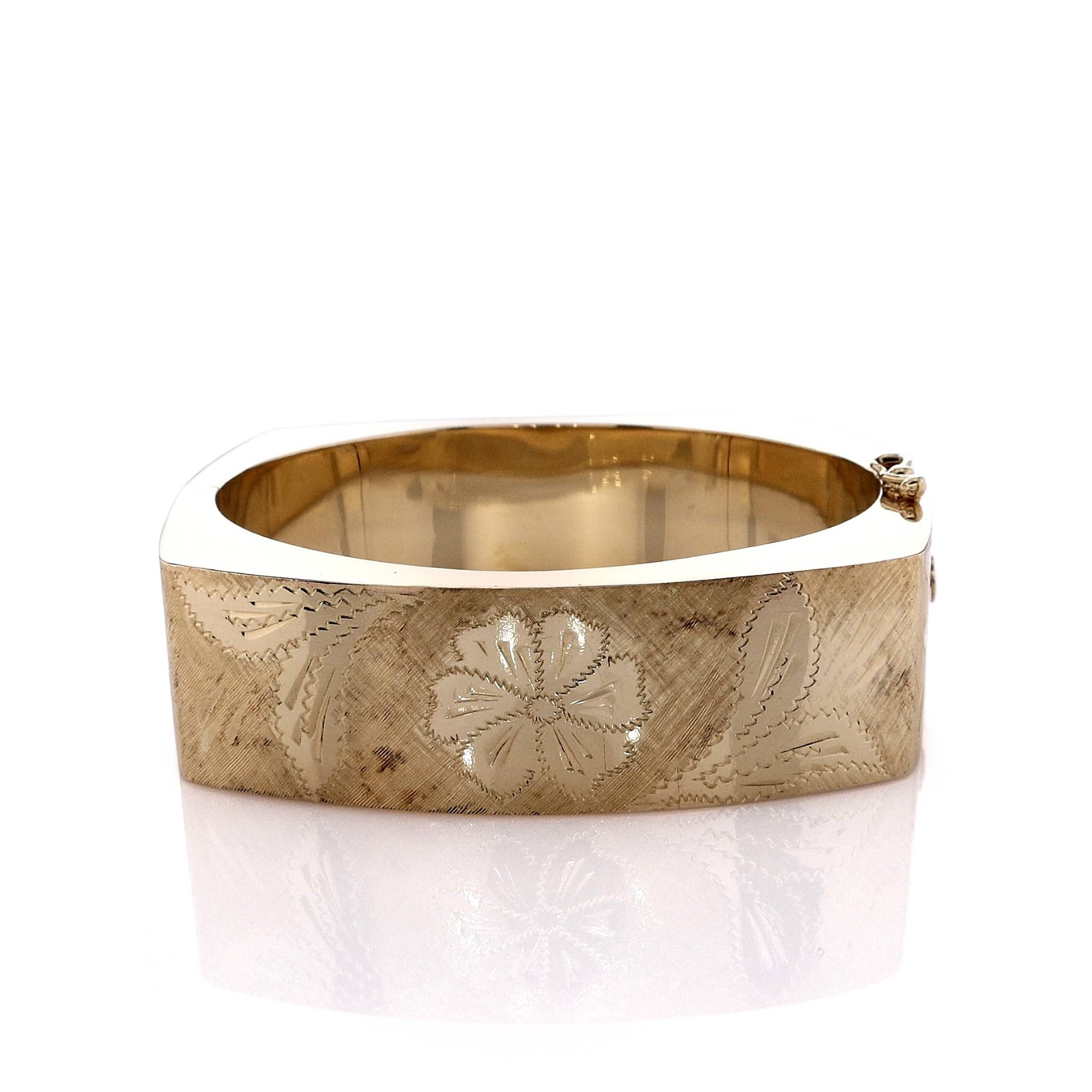 Exquisite 14k Yellow Gold Florentine-Engraved Wide Flower Design Bangle Bracelet for Women