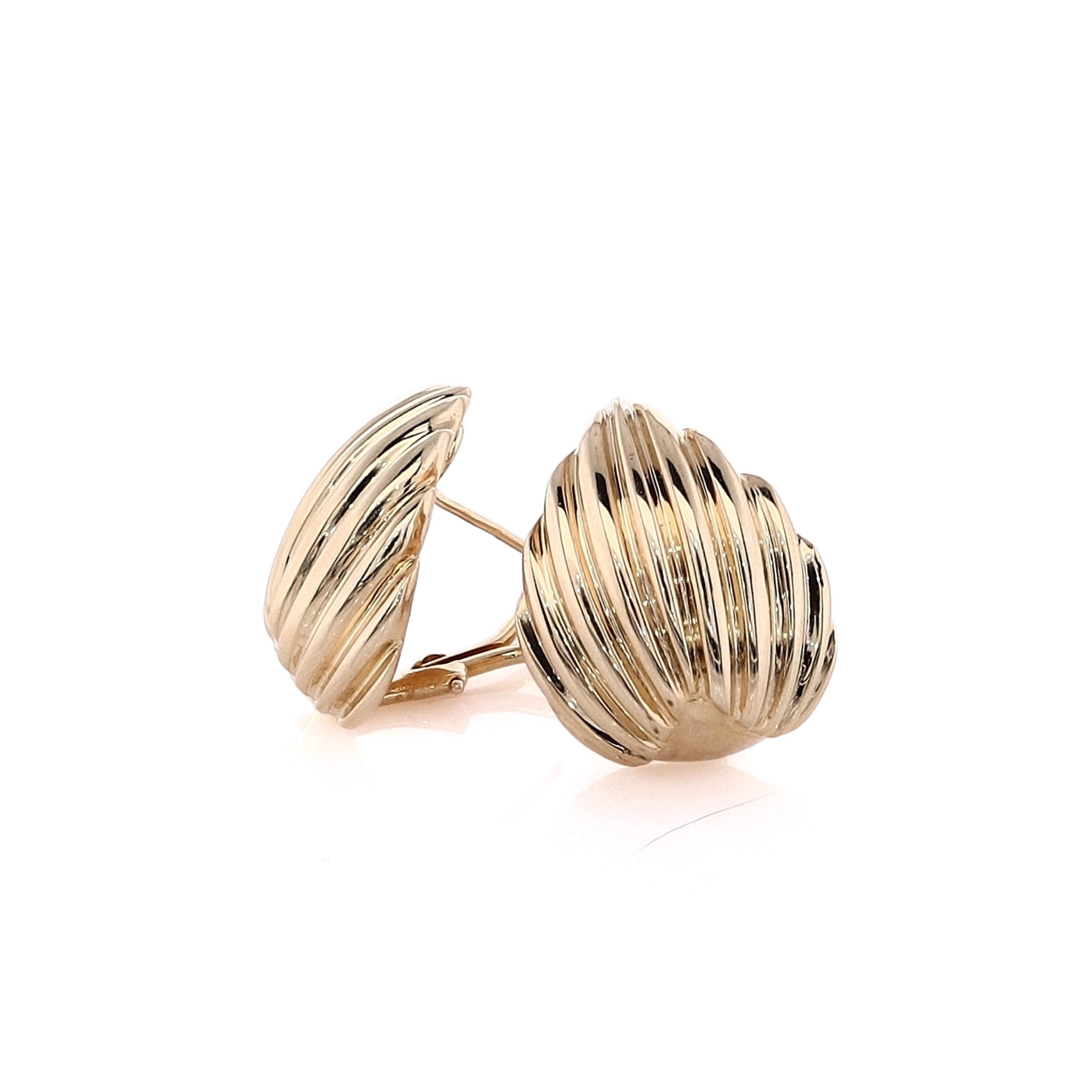 Exquisite Estate 14 Karat Yellow Gold Ribbed Tear Drop Style Earrings for Women