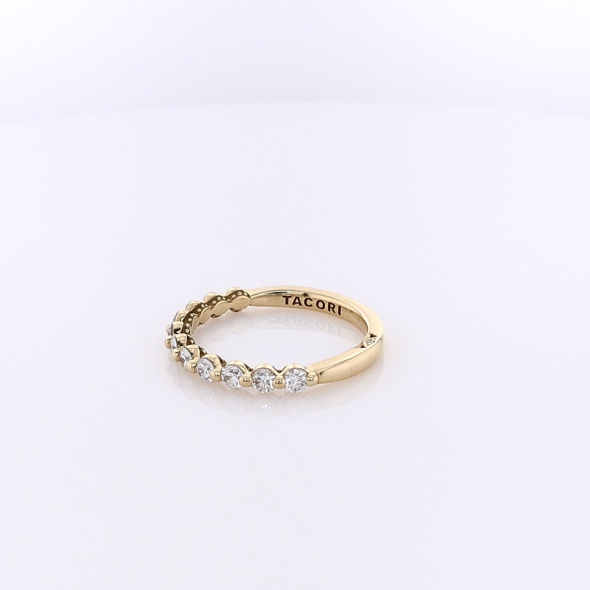 Tacori 18K Yellow Gold Sculpted Crescent Diamond Wedding Ring Size 5.5