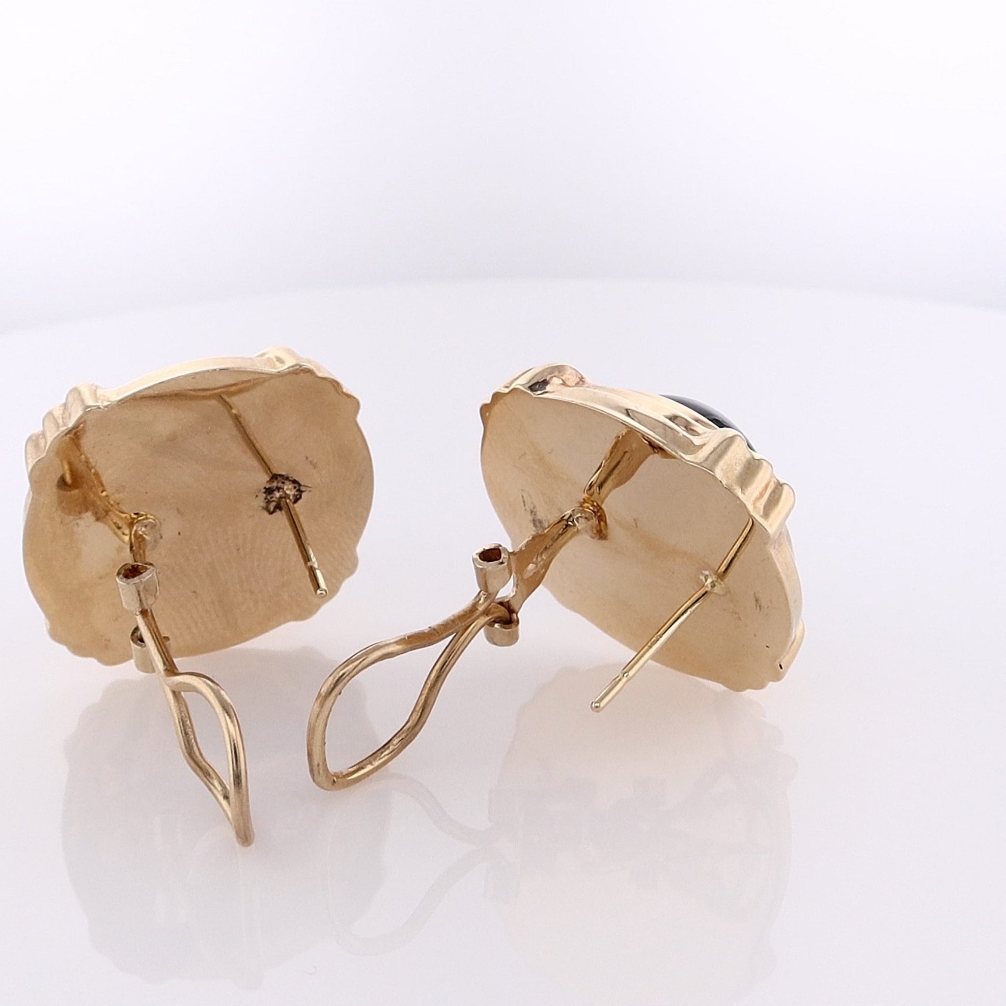 14k Yellow Gold Estate Stud Earrings with Cabochon Onyx Stones