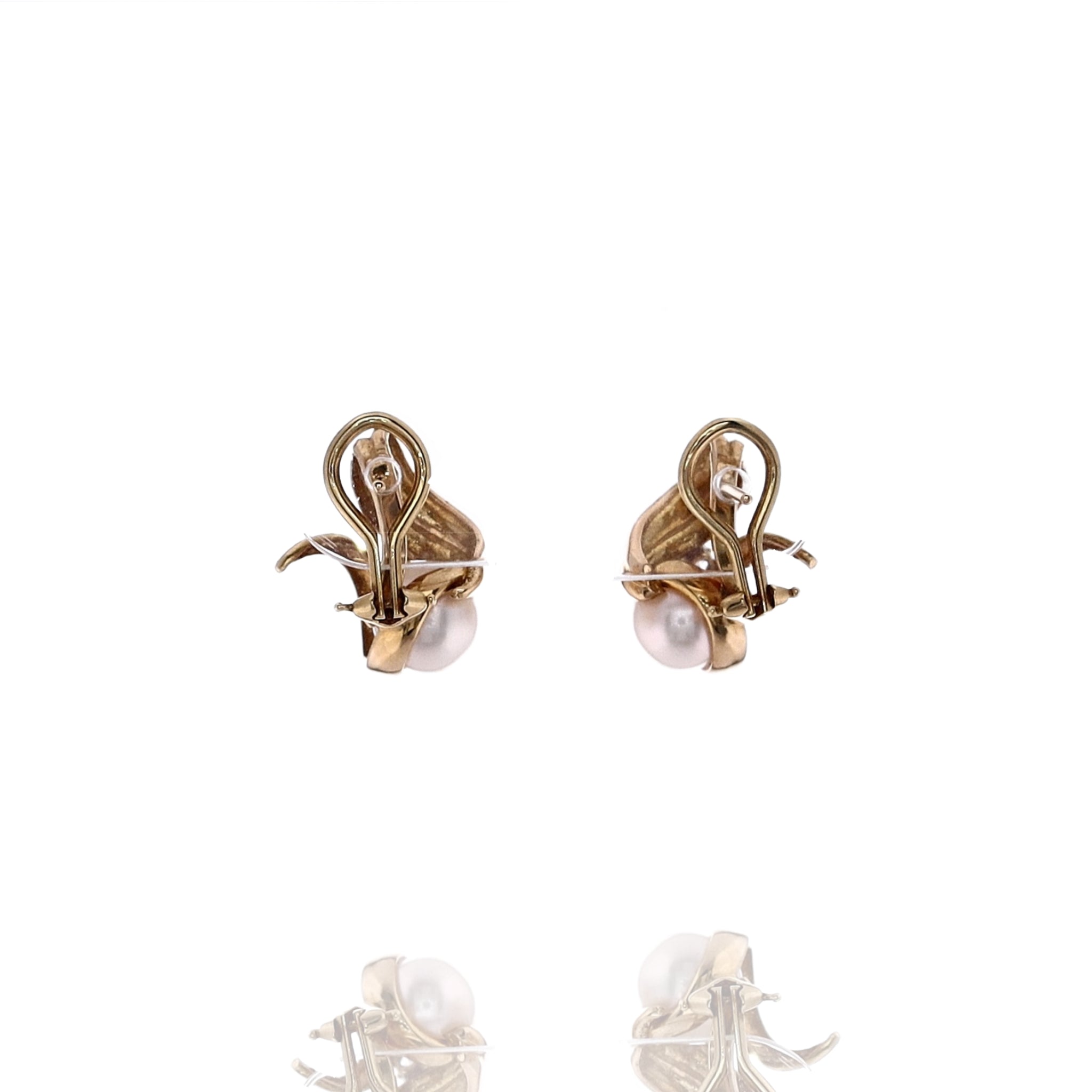 18k Yellow Gold Pierced/Clip-On Earrings with 8.5mm Cultured Pearls and 0.10ct Diamonds