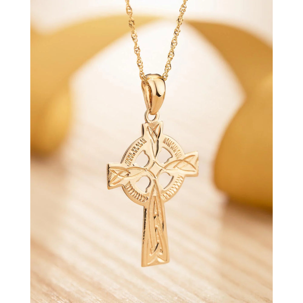 14k Hand - Engraved Yellow Gold Celtic Cross Pendant on 18 - inch Chain