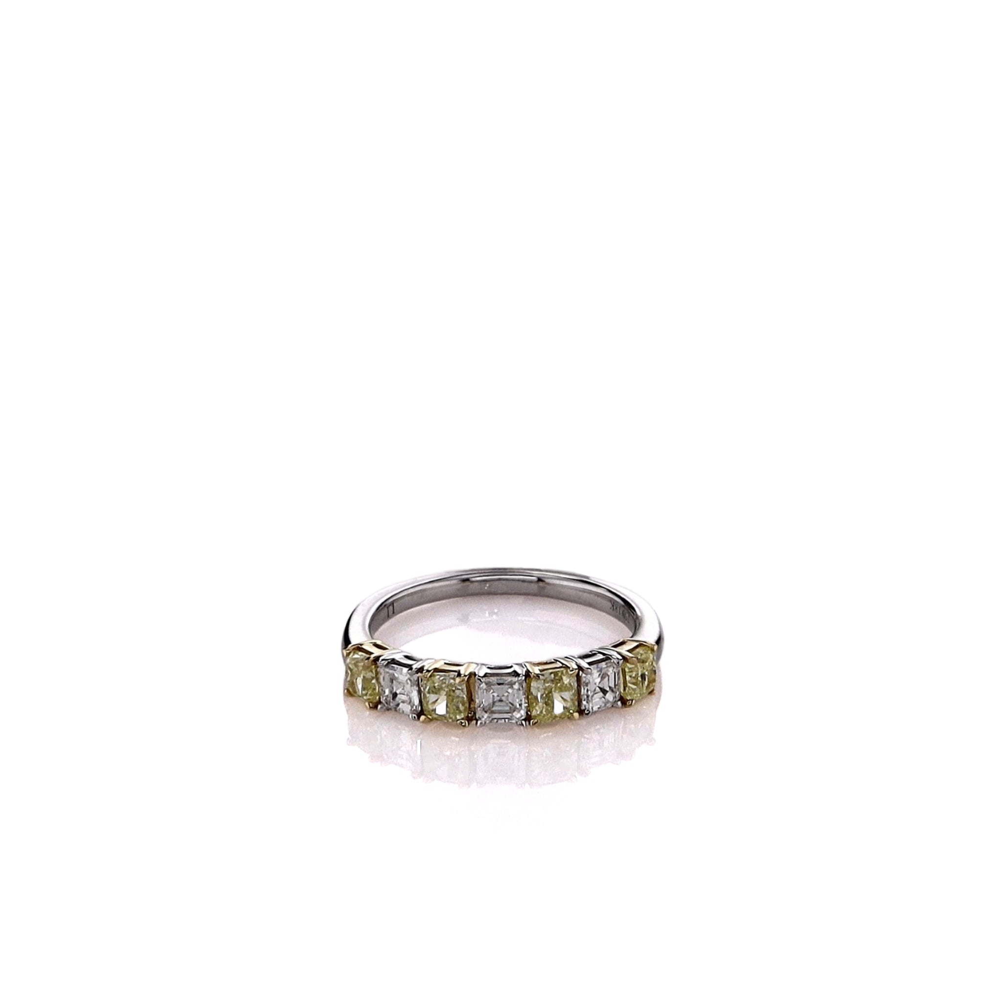 18k Two-Tone Alternating Yellow and White Gold Diamond Ring Band