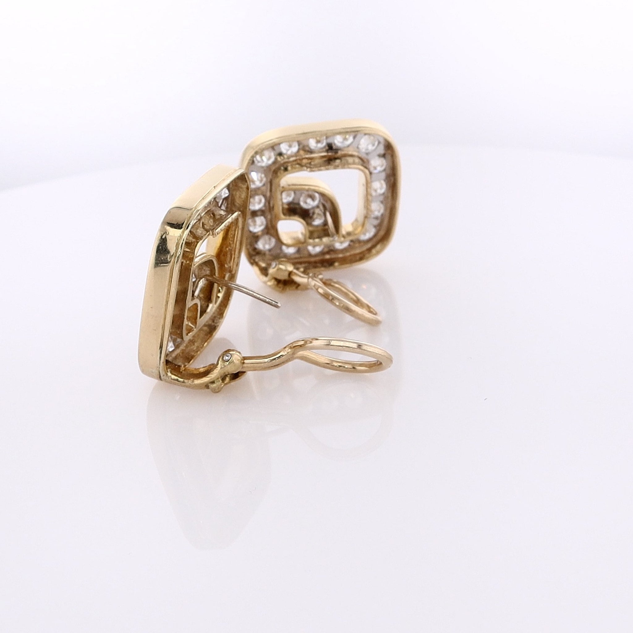 Exquisite Estate 18 Karat Two-Tone Open Square Shaped Diamond Stud Earrings for Women
