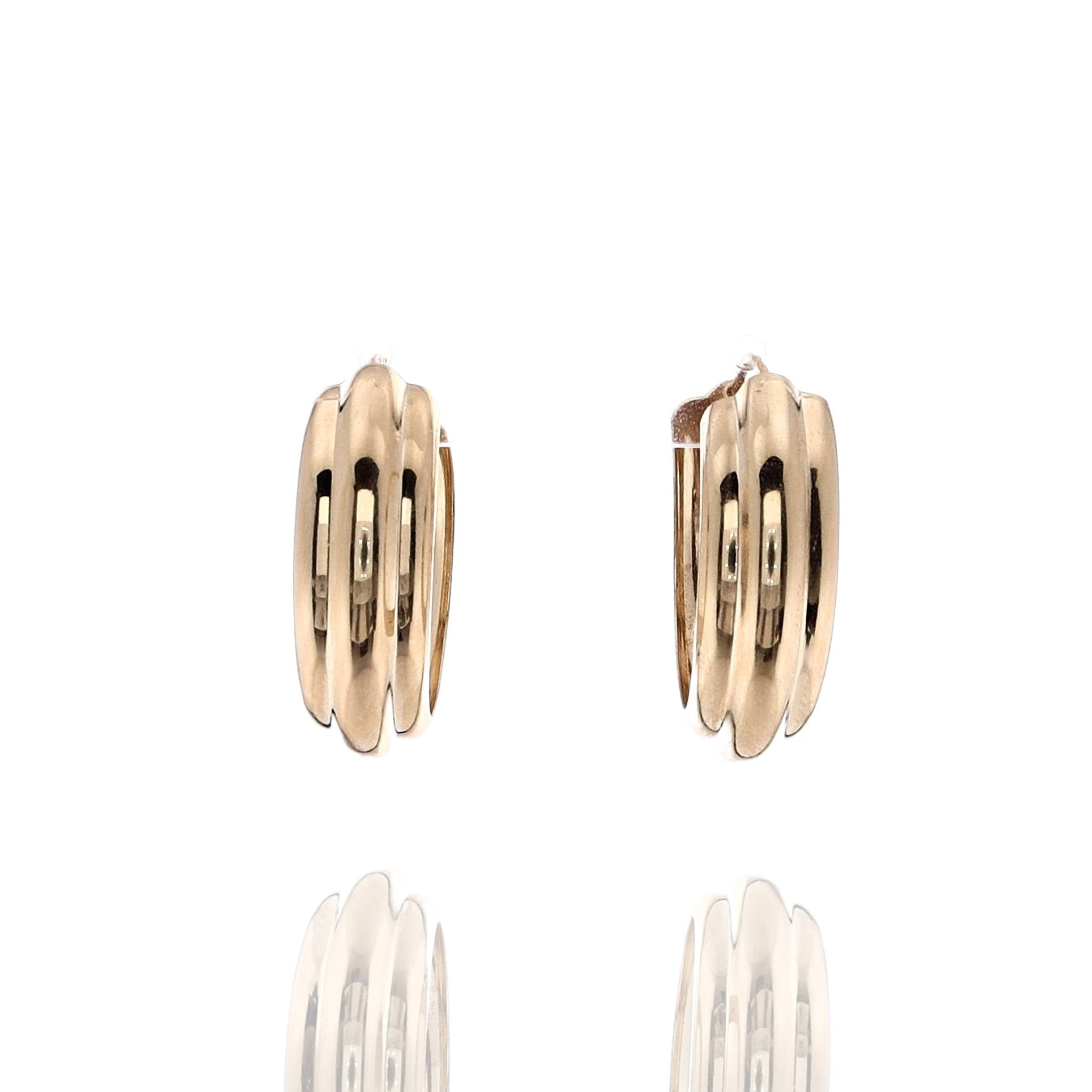 Exquisite Estate 18k Yellow Gold Triple Tube Design Hoop Earrings for Women's Jewelry Collection