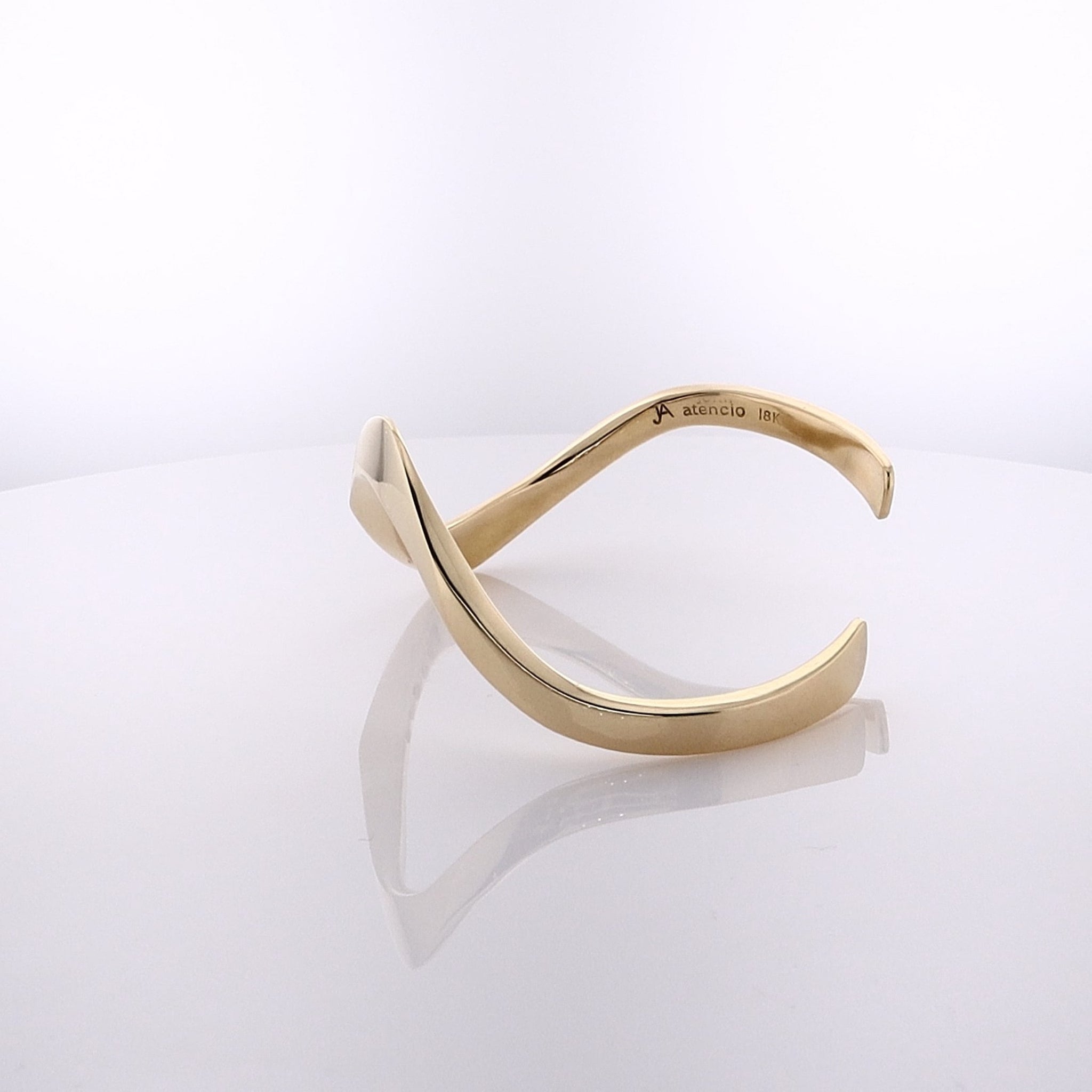 18K Yellow Gold Christy Twist Wavy Design Polished Diamond Cuff Bracelet