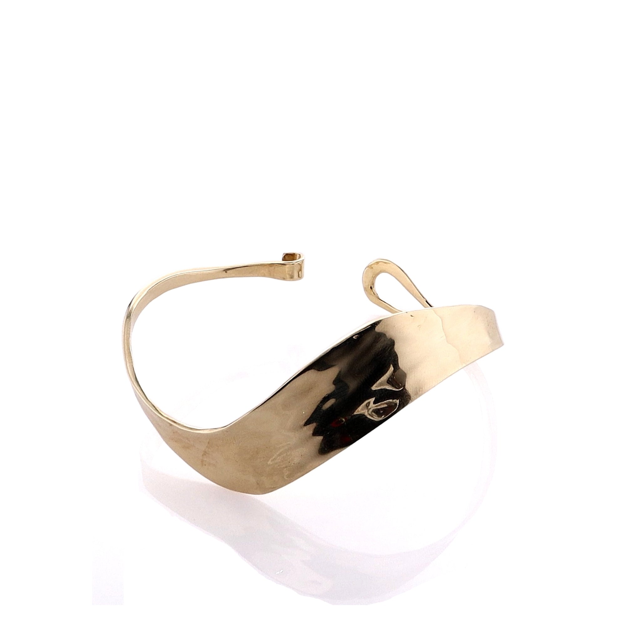 Exquisite 14k Yellow Gold Estate Bracelet with Stiff Tapered Hammered Wave Design