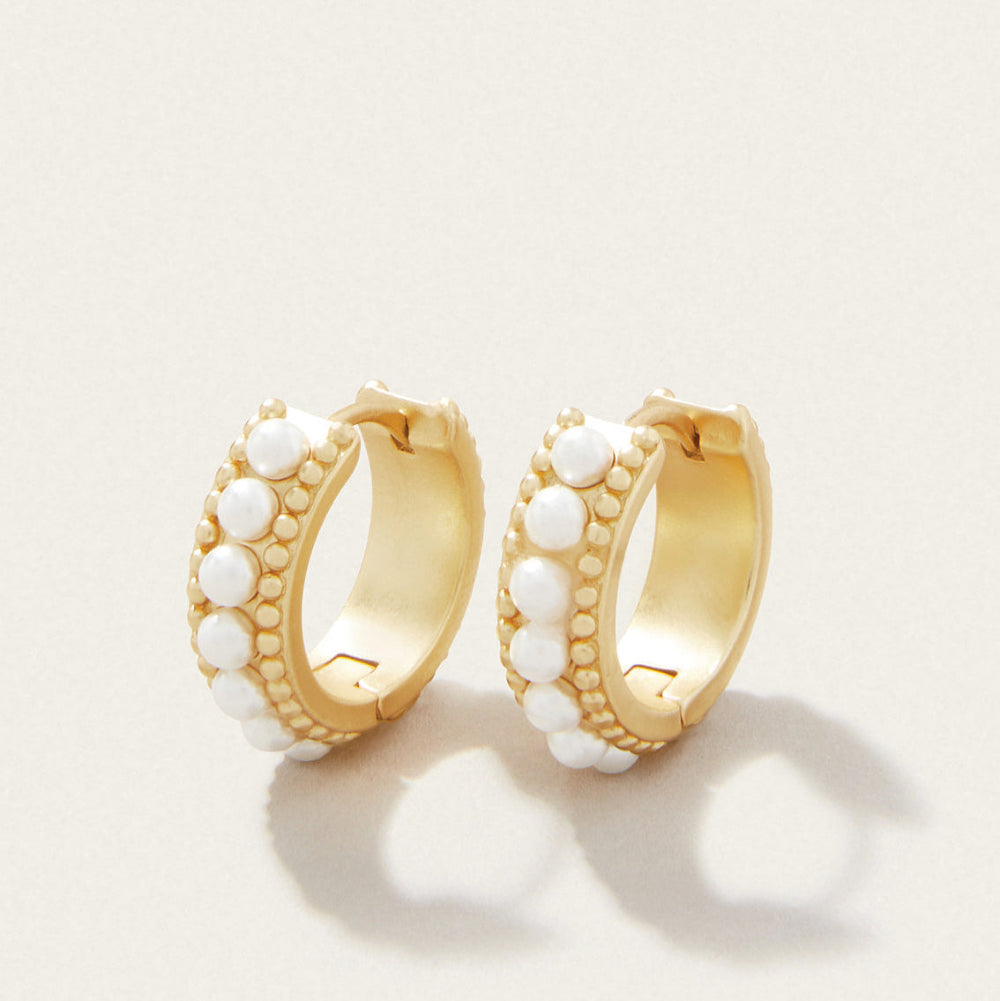 Pearl-Embellished Spartina Midi Hoop Earrings - A Fashionable Jewelry Piece