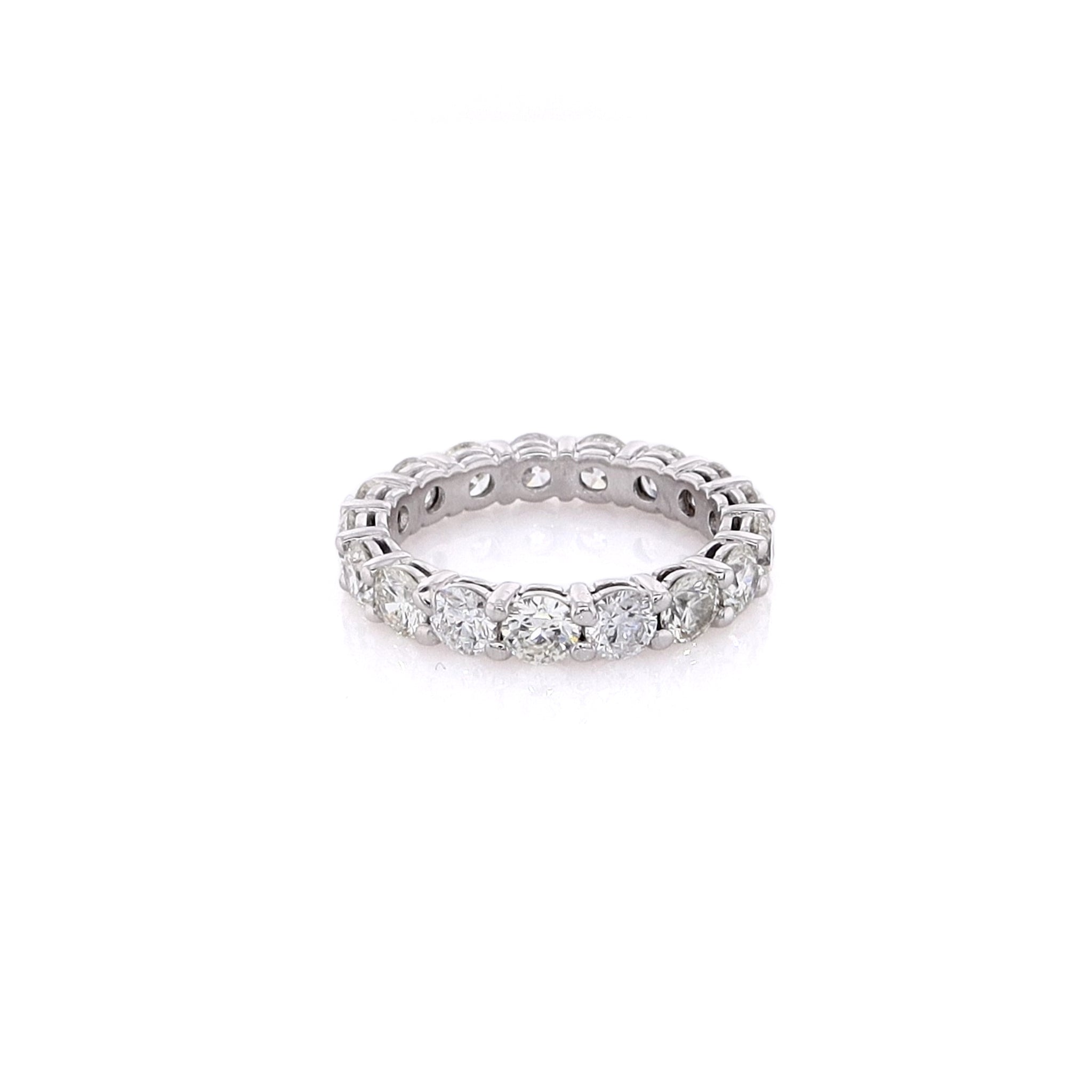 Luxurious 14 Karat White Gold Diamond Eternity Ring for Wedding Bands