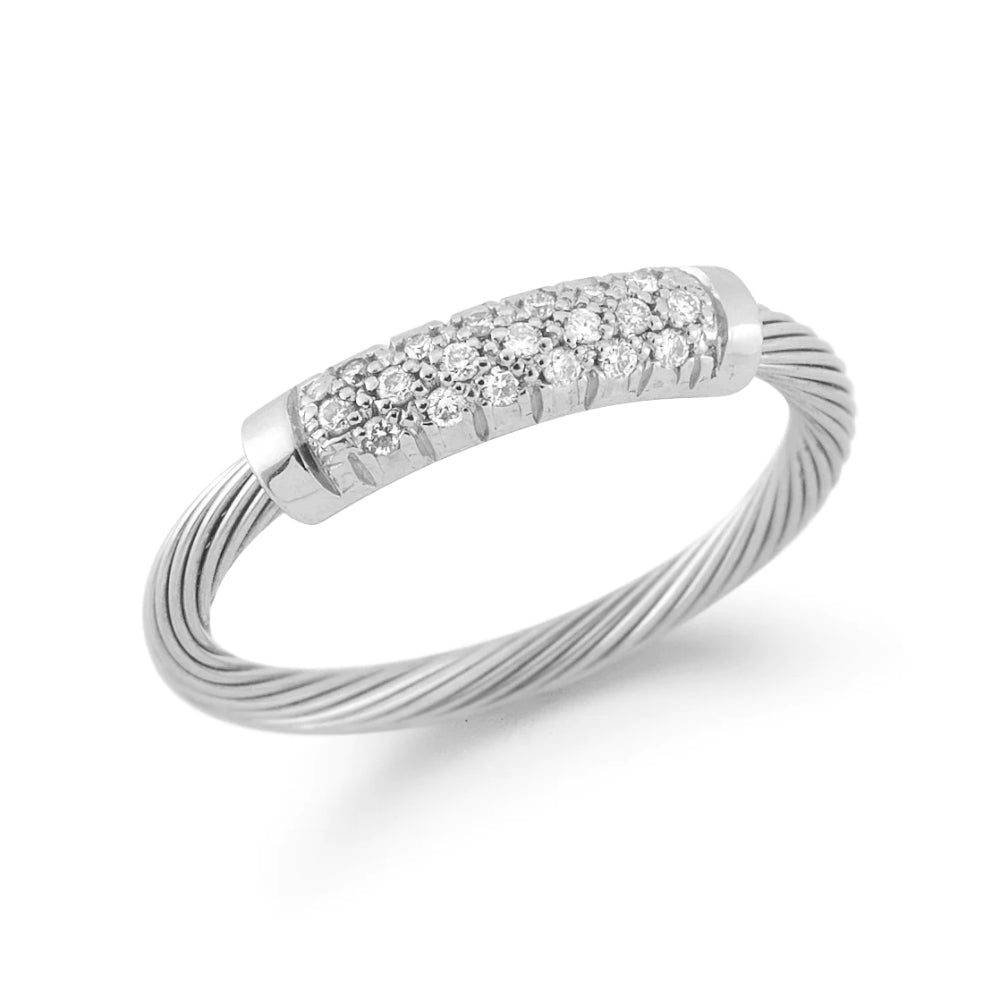 Exquisite 14k Gold Wire Identity Ring Adorned with Pave-Set Diamonds
