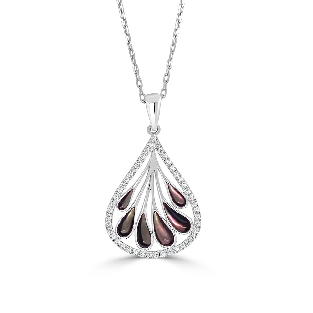 Exquisite 18k Gold Plated Pendant Necklace with Elegant Black Mother-of-Pearl Drop Design